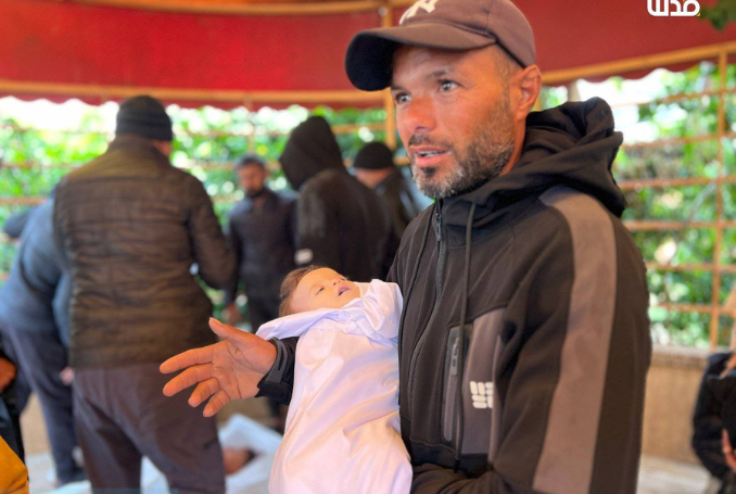 A nine-month-old baby girl died from extreme cold in displacement tents in Khan Yunis, as temperatures dropped sharply during the storm. (Photo: via QNN)